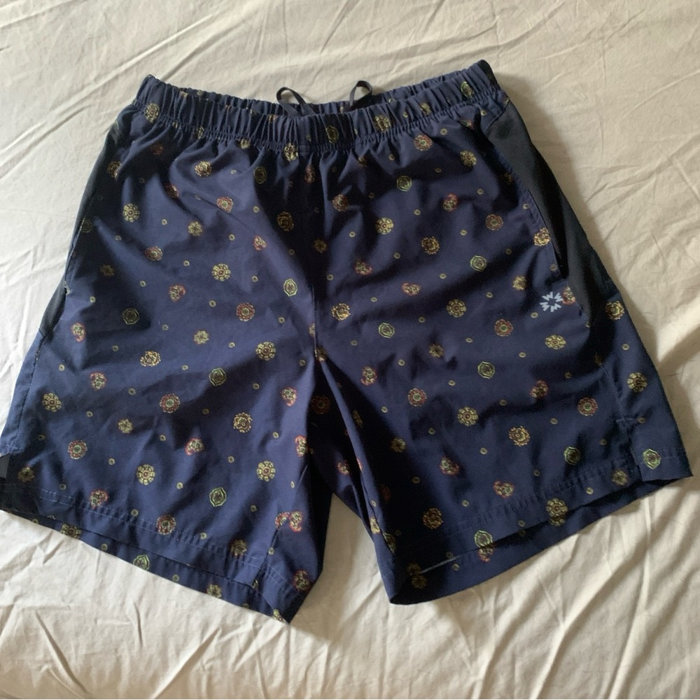 WITHOUT WALLS Men’s Medium Athletic Shorts Paisley